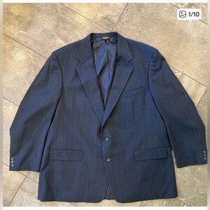 Turnbury Men's Navy Pinstripe Blazer 100% wool 56R like new